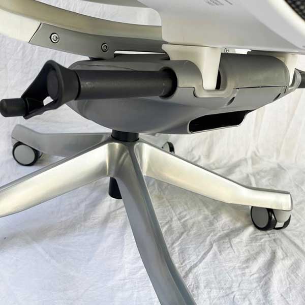 ghế công thái học ergonomic