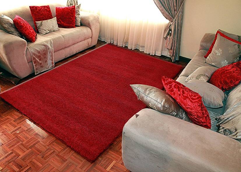 Thảm phòng khách màu đỏ