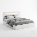 Giường ngủ gắn đèn LED 180x200x100cm gỗ cao su GN68083