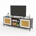 Kệ Tivi gỗ cao su cửa mây chân sắt KTV68086