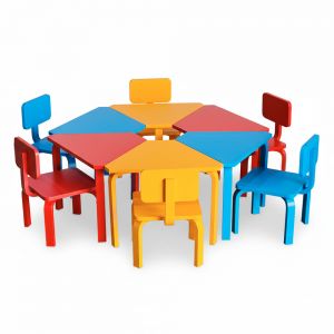 Module Bàn ghế mầm non hình thang cụm 6 gỗ cao su KGD003