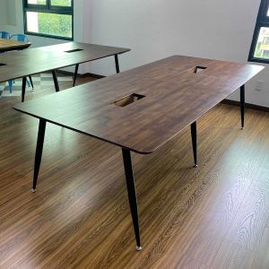 Bàn họp 2.8m gỗ Tràm chân CONE - HBCO050