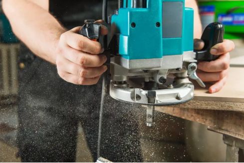 Máy phay gỗ (router) là gì? Những quy tắc an toàn khi sử dụng máy phay gỗ Máy phay gỗ (router) là gì? Những quy tắc an toàn khi sử dụng máy phay gỗ