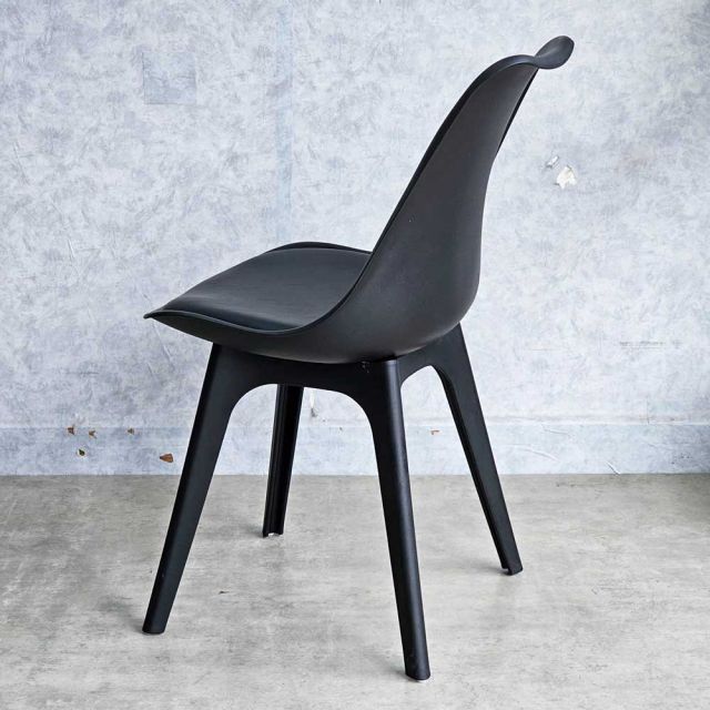 Ghế Eames nhựa đúc có lót nệm ST3003E