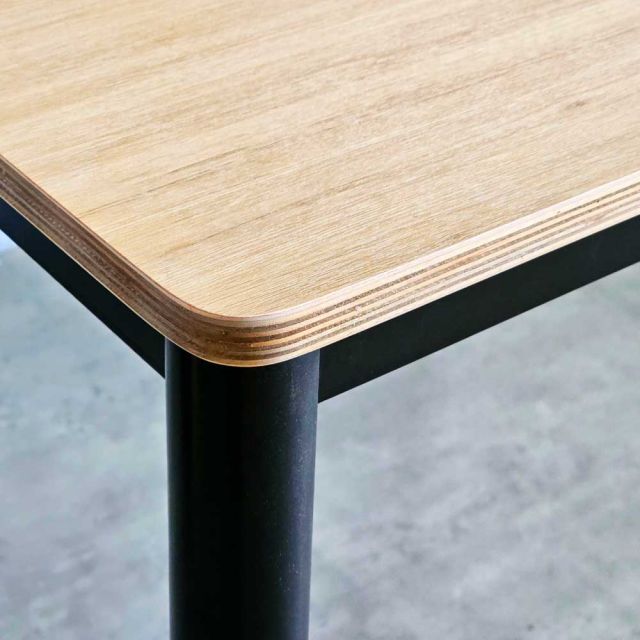 Bàn Ăn vuông 80cm gỗ Plywood chân sắt vuốt côn - BA154