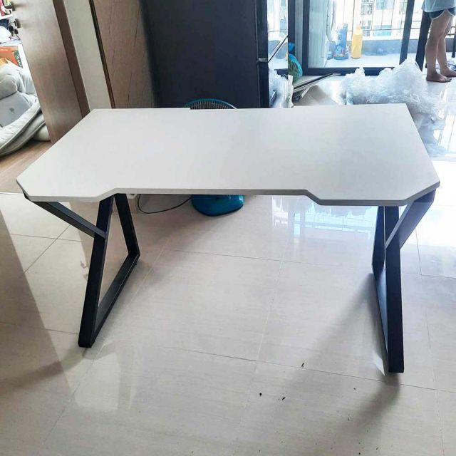 Bàn Gaming 120x70cm gỗ cao su chân sắt chữ K lắp ráp GD68070
