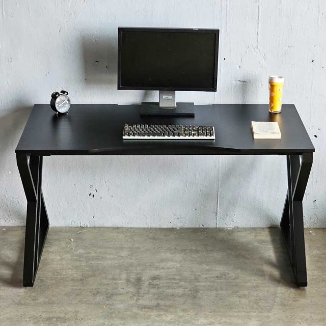 Bàn Gaming 140x70cm gỗ cao su chân chữ X GD68089