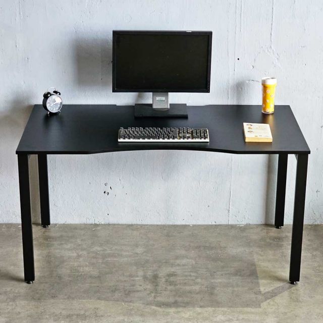 Bàn Gaming 140x70cm gỗ cao su chân chữ U GD68090