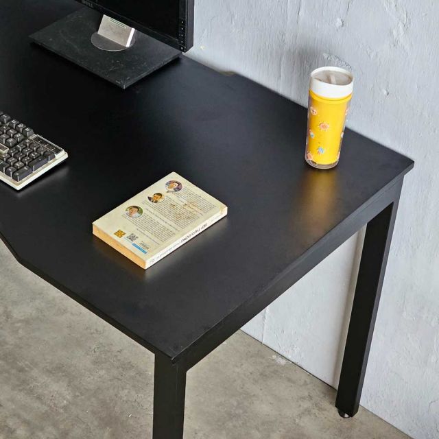 Bàn Gaming 140x70cm gỗ cao su chân chữ U GD68090