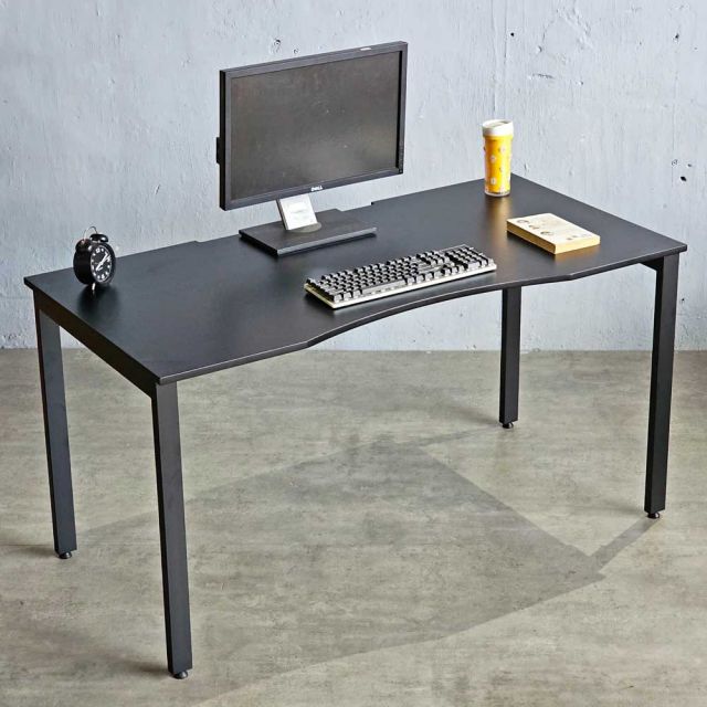 Bàn Gaming 140x70cm gỗ cao su chân chữ U GD68090