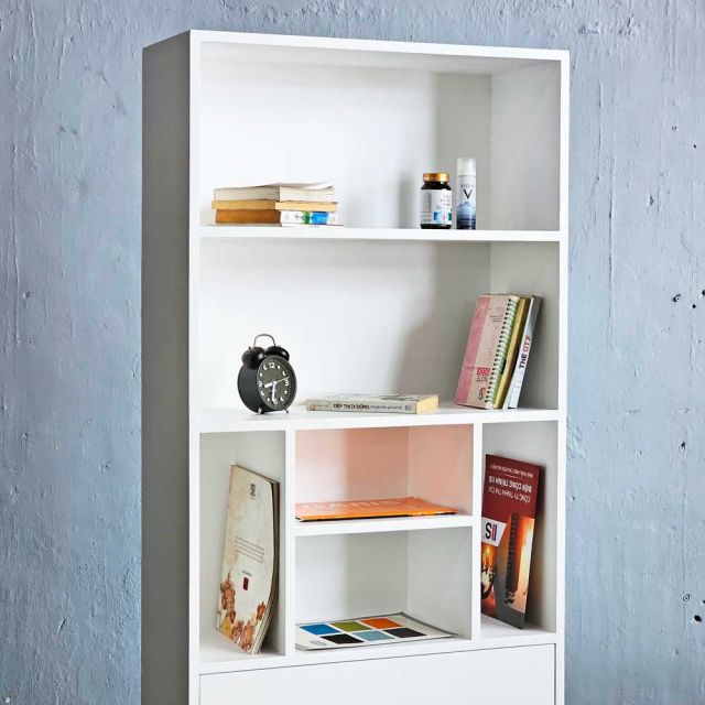 Kệ sách đứng có ngăn kéo 70x28x180cm gỗ cao su KS68245