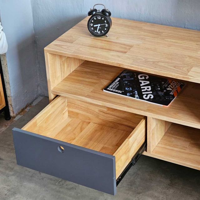 Kệ tivi phòng khách gỗ cao su 180x40x53cm KTV68053