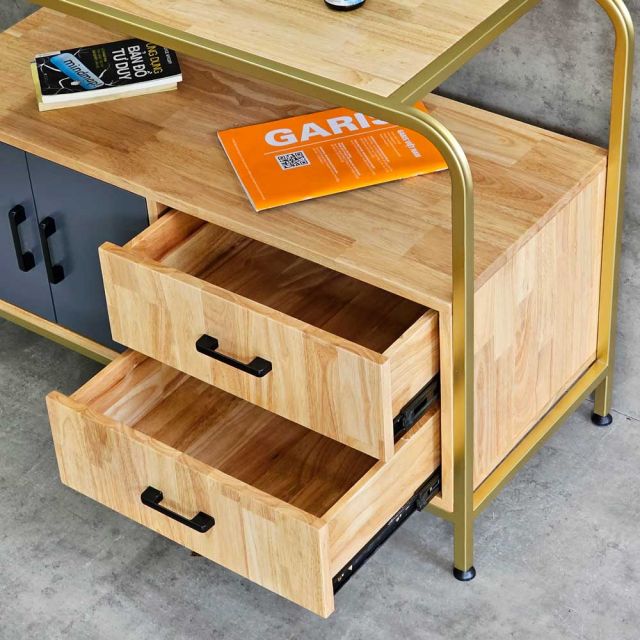 Tủ trưng bày phòng khách gỗ tự nhiên khung sắt KTB68133