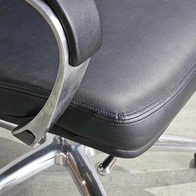 Ghế giám đốc bọc da PU tay nhôm đúc HOM1108