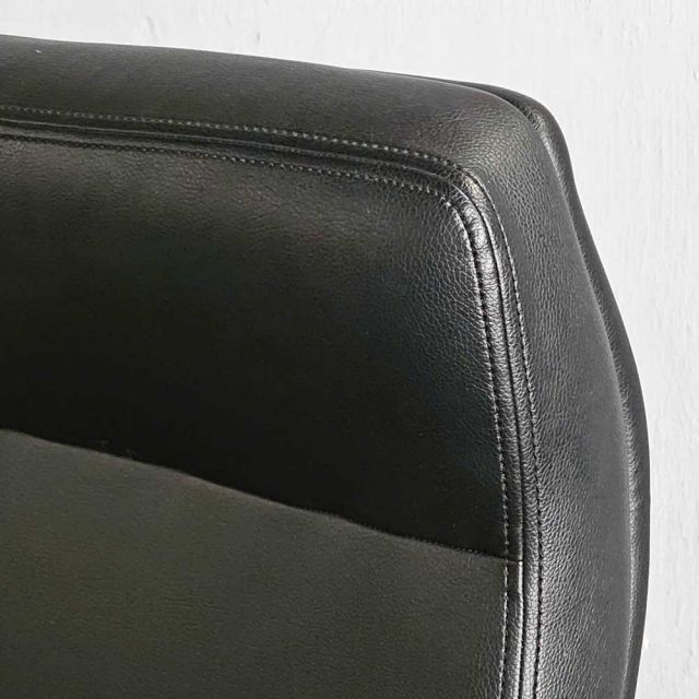 Ghế giám đốc bọc da PU tay nhôm đúc HOM1108