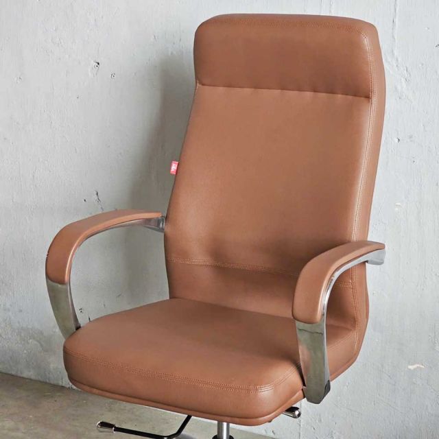 Ghế giám đốc bọc da PU tay nhôm đúc HOM1108