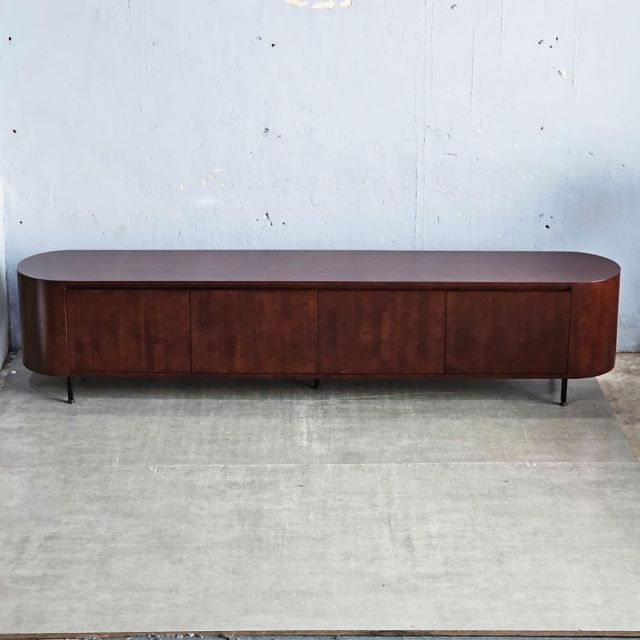 Tủ tivi phòng khách 240x40x42cm gỗ cao su KTV68112