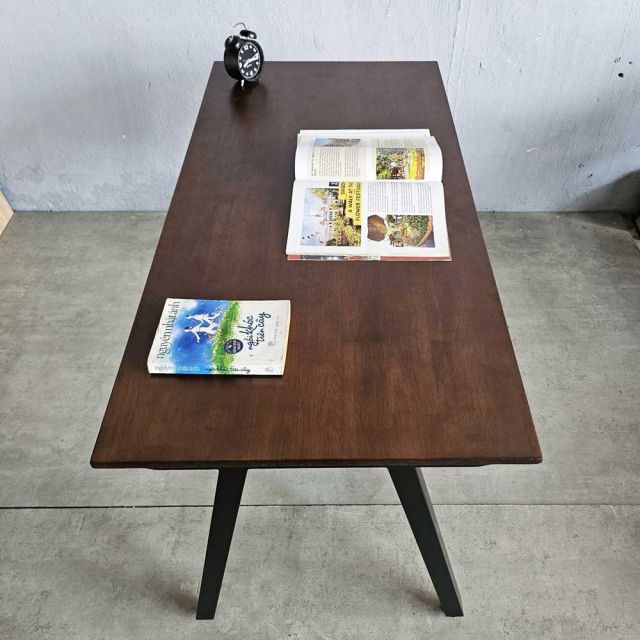 Bàn làm việc 120x60cm gỗ cao su hệ PLY chân lắp ráp HBPL004