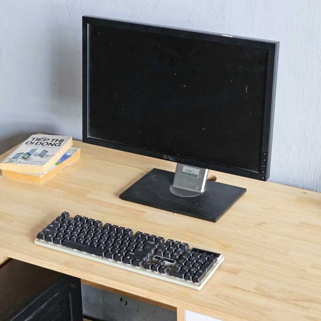 Bàn máy tính có ngăn tủ 120x60cm gỗ cao su BD68128