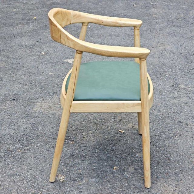 Ghế Kennedy bọc nệm khung gỗ cao su GCF226