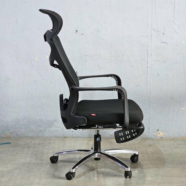 Ghế ngả lưng văn phòng có gác chân HOM1103F
