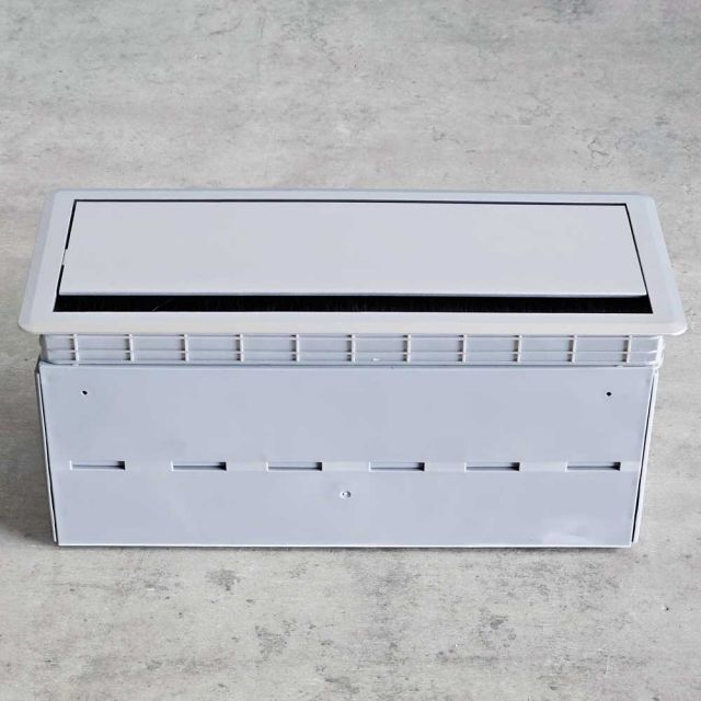 Hộp cắm điện âm bàn nắp nhôm OEDH003A