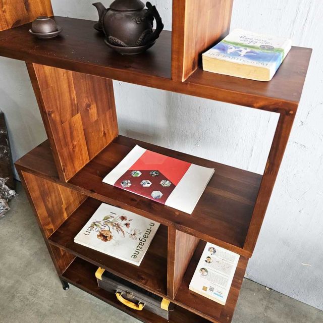 Kệ sách 5 tầng 80x30x190cm gỗ tràm KS68272