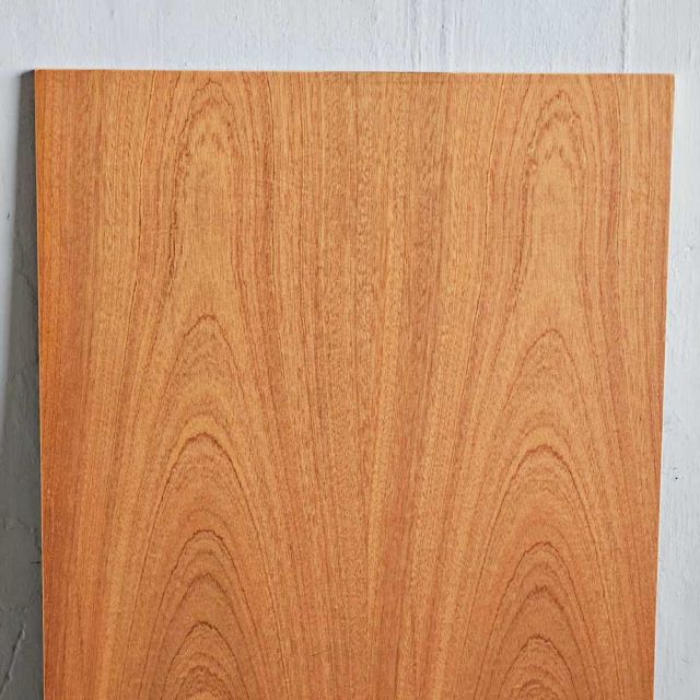 Mặt bàn gỗ otim phủ veneer gỗ xoan dày 18mm phủ chống thấm MB049