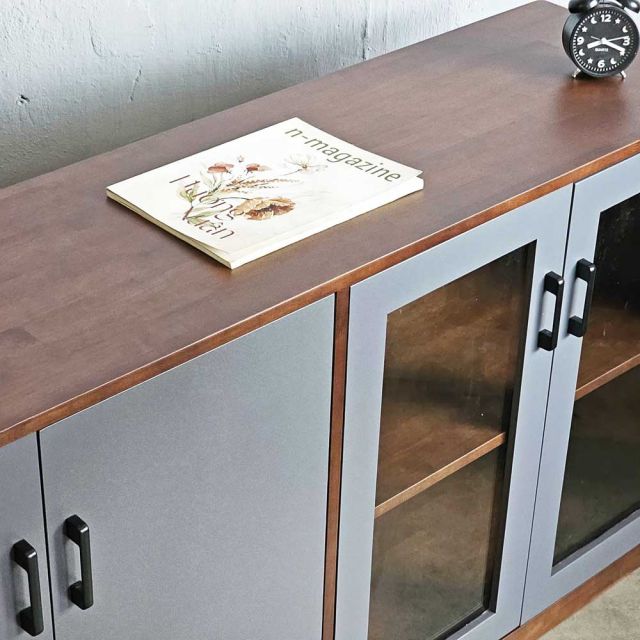 Tủ hồ sơ 2 tầng cửa kính gỗ cao su THS68056
