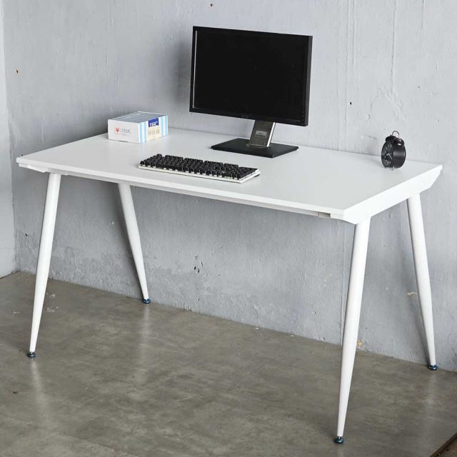 Bàn làm việc 140x70cm gỗ cao su hệ CONE lắp ráp HBCO067