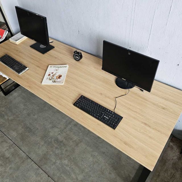 Bàn làm việc 240x80cm gỗ plywood hệ Rectang HBRT102