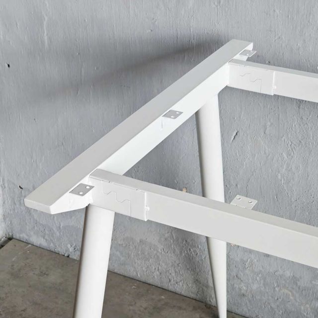 Chân sắt lắp ráp cho bàn 140x70cm hệ CONE sơn tĩnh điện HCCO005