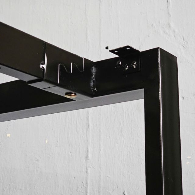 Chân bàn sắt hệ KConcept 140x70 lắp ráp HCKC005