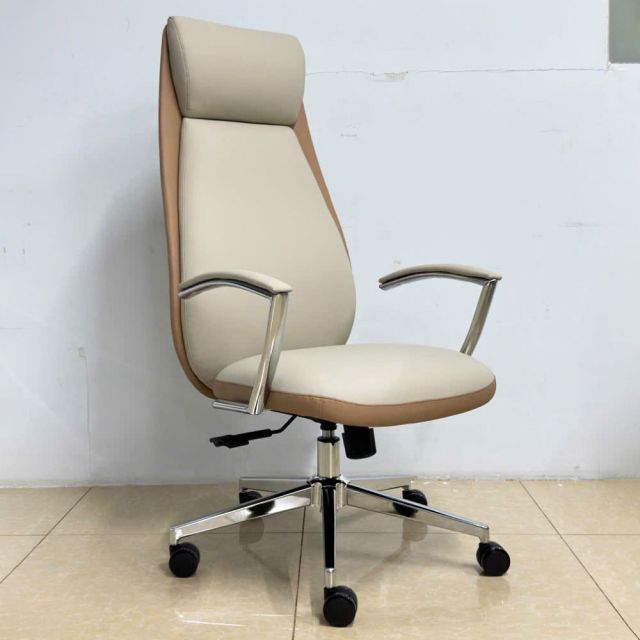 Ghế Giám Đốc màu nâu kem tựa đầu lưng cao GSP-6809