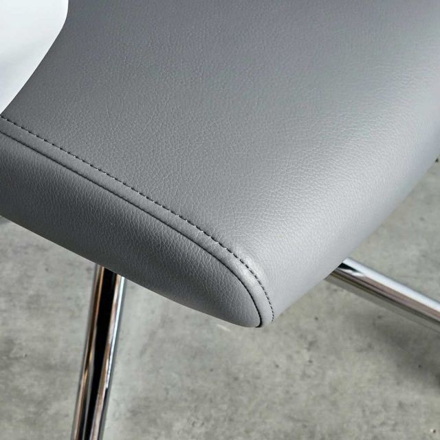 Ghế xoay văn phòng lưng lưới có tựa đầu HOM1102-T04