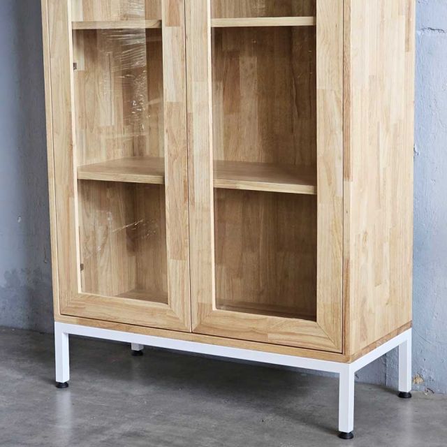 Tủ kính phòng khách 80x35x195cm gỗ cao su KTB68201