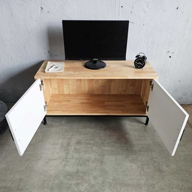 Tủ TV nhỏ 100x35x50cm gỗ cao su KTV68113