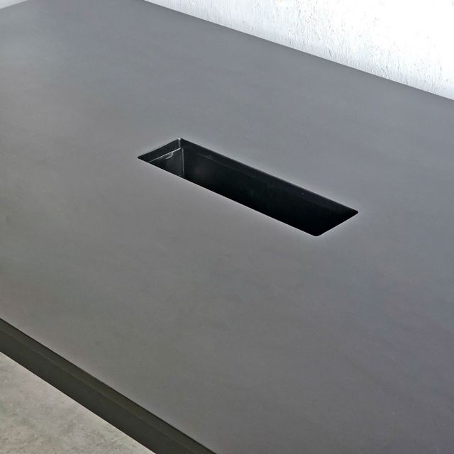 Bàn họp 200x100cm gỗ cao su chân sắt hệ UConcept HBUC061