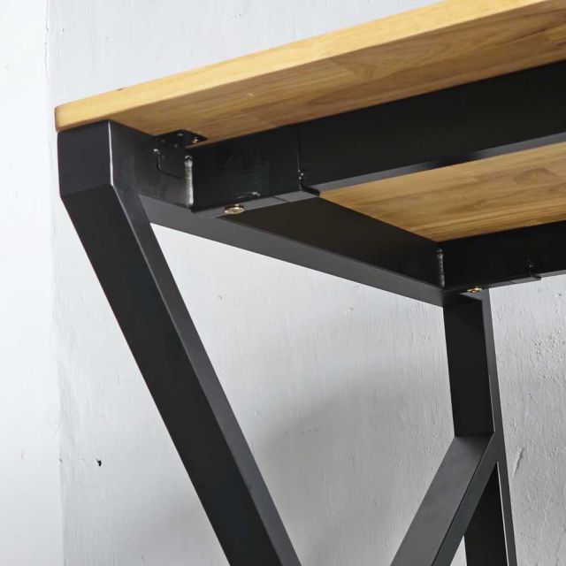 Bàn làm việc 140x70 KConcept chân sắt lắp ráp HBKC005