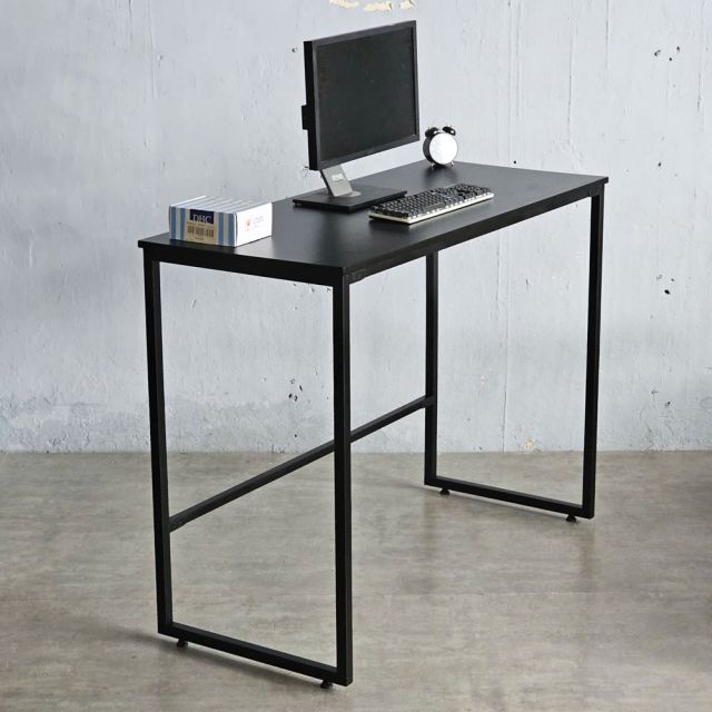 Bàn làm việc đứng 140x60cm gỗ cao su STD68042