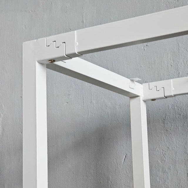 Chân bàn sắt hệ UConcept 120x60 lắp ráp