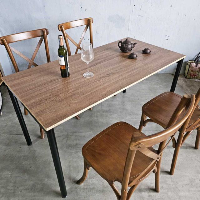 Combo bàn ăn 140x70cm gỗ plywood và 4 ghế ăn Bistro BBA174