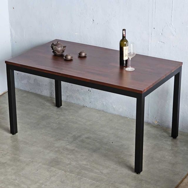 Bàn ăn chữ nhật Umaru 140x80cm gỗ tràm chân sắt BA68207
