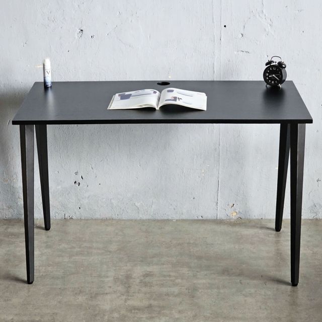 Bàn làm việc 120x60cm gỗ cao su hệ Tứ Giác HBDI002