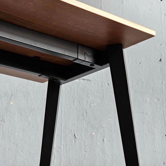 Bàn làm việc 120x60cm gỗ otim phủ veneer xoan đào hệ Diamond HBDI003