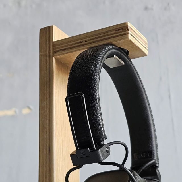 Giá treo tai nghe gỗ plywood GTTN001