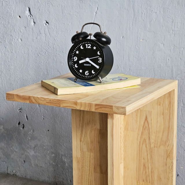Kệ để đầu giường đơn giản gỗ cao su tự nhiên