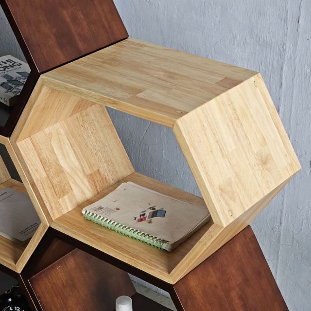 Kệ tổ ong xếp chồng 130x25x112cm gỗ cao su KS68280