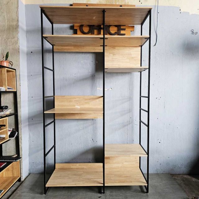 Tủ quần áo 146x55x250cm gỗ cao su KQA68063