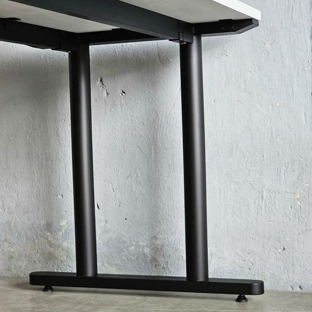 Bàn làm việc 200x70cm gỗ tràm chân sắt hệ TIO HBTO026